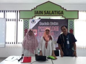 Read more about the article Bedah Buku Doktor IAIN Salatiga
