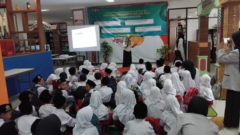 MIN Salatiga Gelar Kunjungan Edukatif ke Perpustakaan UIN Salatiga