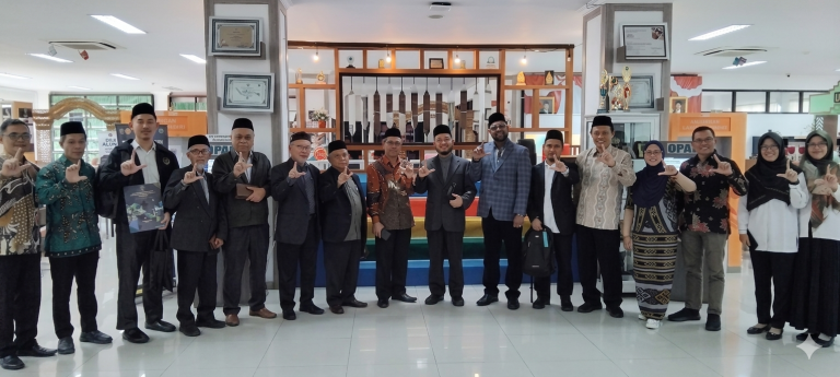 Kunjungan Delegasi Sabah ke Perpustakaan UIN Salatiga Perluas Jejaring Kerja Sama Internasional