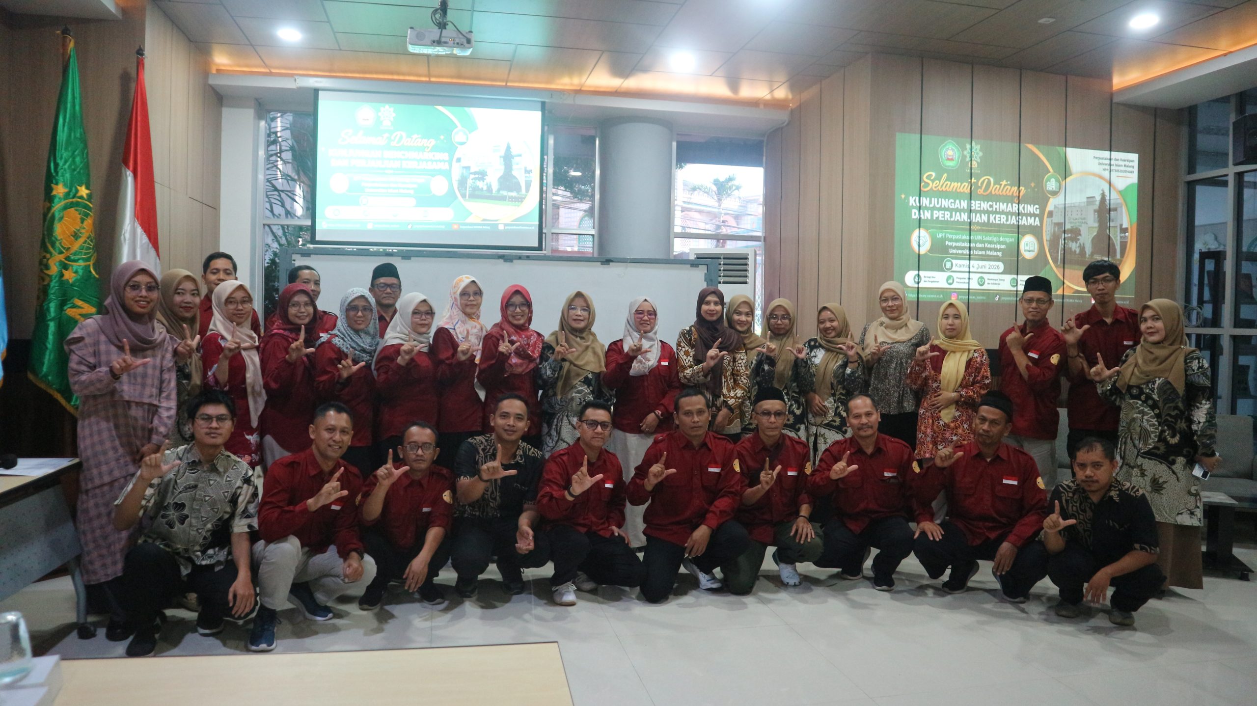 Benchmarking dan Penandatanganan Kerja Sama, Perpustakaan UIN Salatiga Pelajari Inovasi Layanan Berbasis AI di Universitas Islam Malang