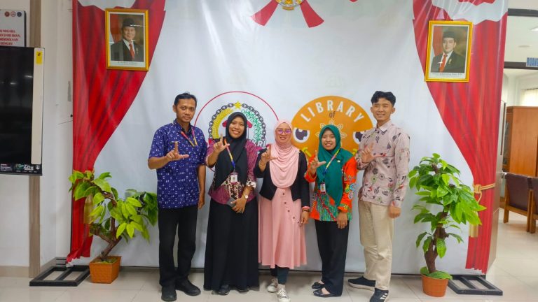 Perpustakaan UIN Salatiga Dukung Pelestarian Warisan Intelektual melalui Pendataan Naskah Kuno